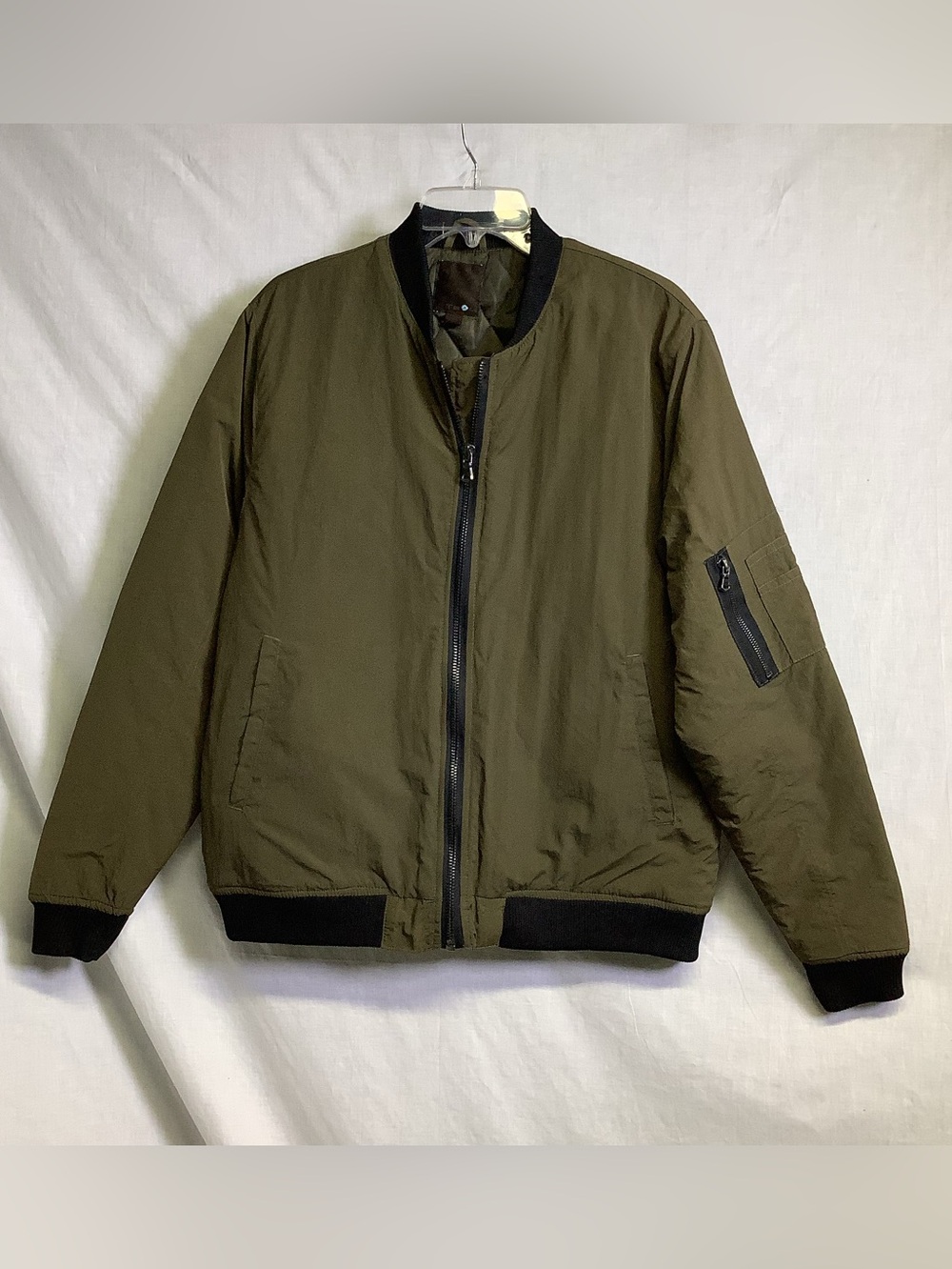 Men's Olive Bomber Jacket with Black Trim Sz ?